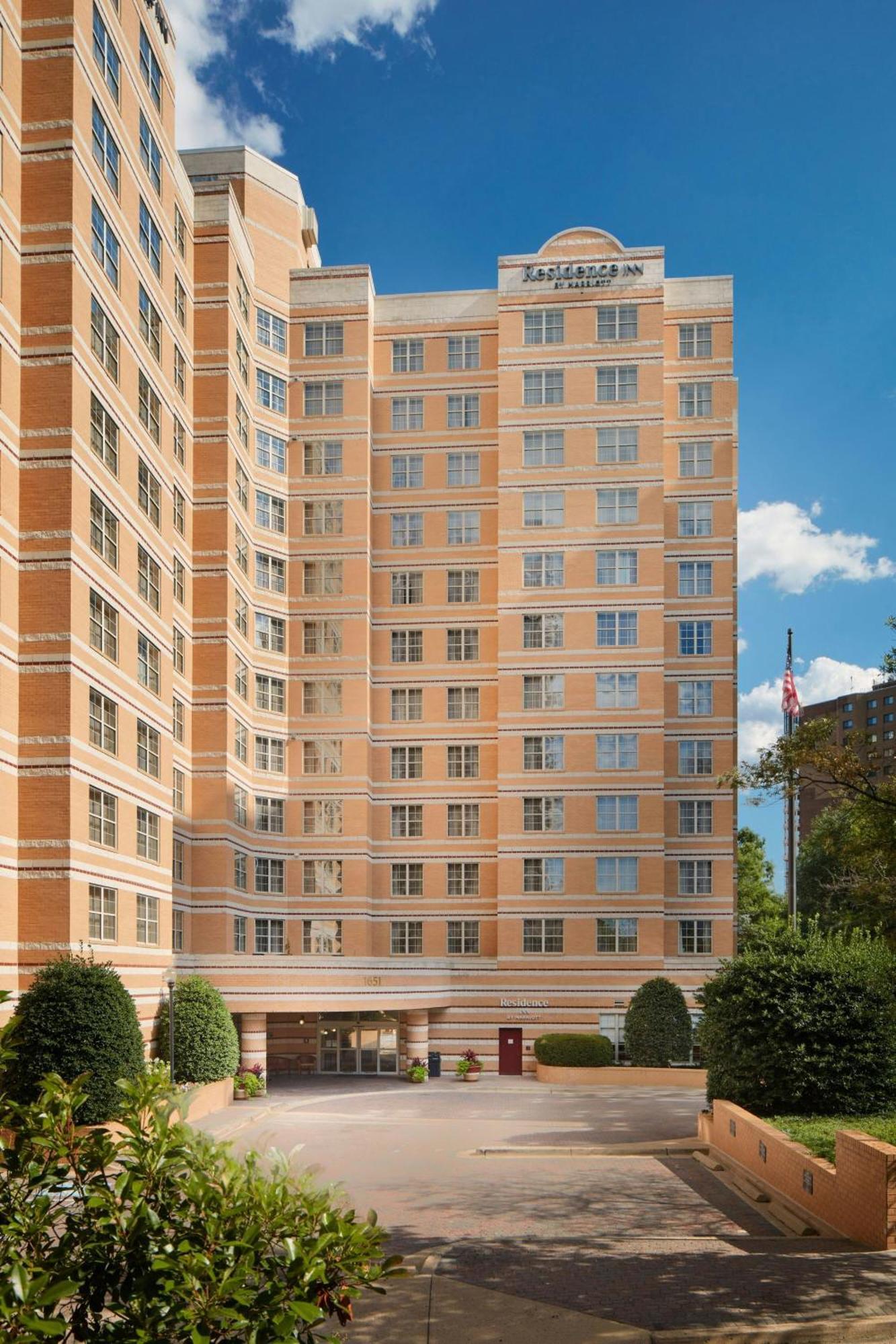 Residence Inn Arlington Rosslyn Exterior photo